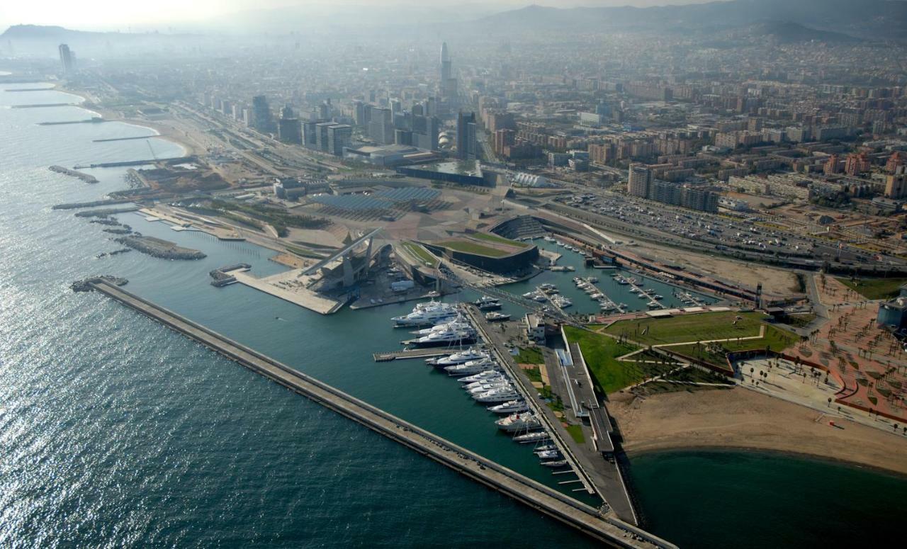 Your Own Private Yacht Hotel Sant Adria de Besos Exterior photo